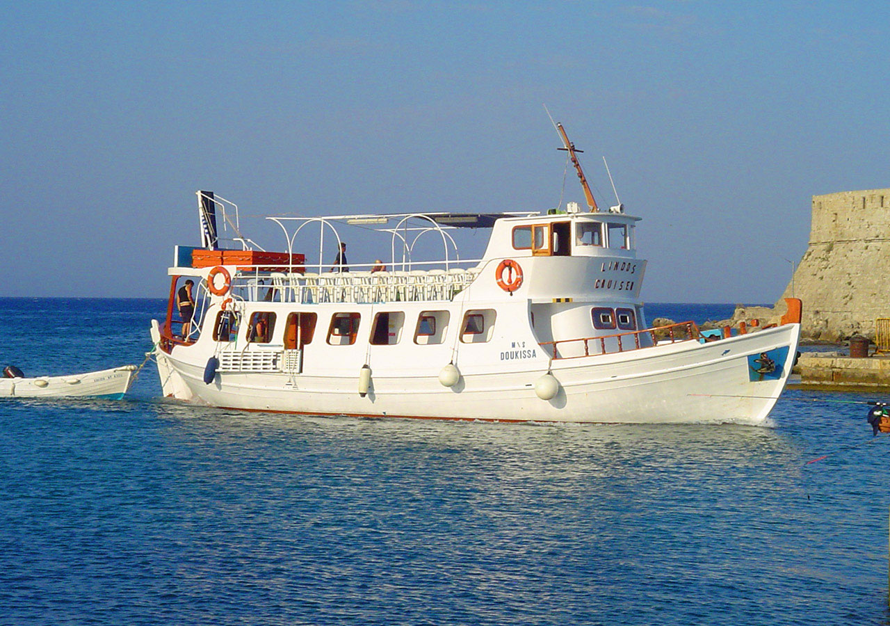 LINDOS BY BOAT FROM FALIRAKI